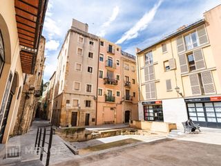 Flat  Calle miser sitges. Encantador piso con carácter junto a la catedral de tarragona