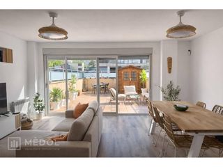 Pis a Calle joaquim icart leonila 8. Exclusiva planta baja con gran terraza en països catalans  tarra