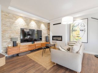 Attique à Avenida josep pla 7. Exclusivo dúplex con impresionantes terrazas y piscina comunitar