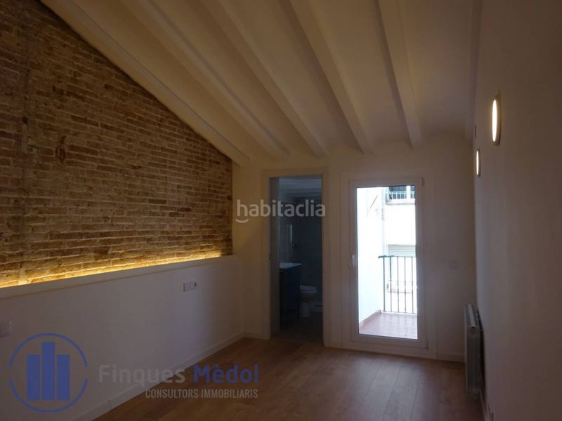 Foto 0d34eb09-aa21-4a71-aa8d-9d6dc50e4638. Lloguer àtic amb calefacció a Eixample Tarragona