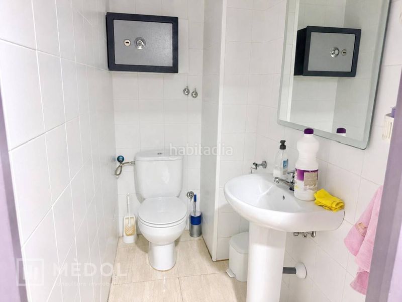 Foto 167a3f36-a25f-4e69-9cd7-7702623e9672. Local comercial a Nou Eixample Nord Tarragona