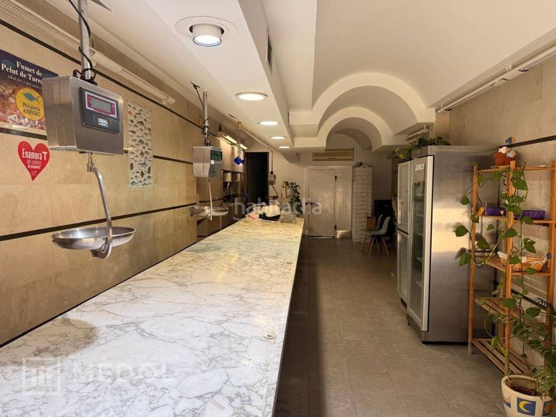 Foto 2bf1d2cf-857c-43a3-8777-82943d160bfe. Local comercial a Part Alta Tarragona