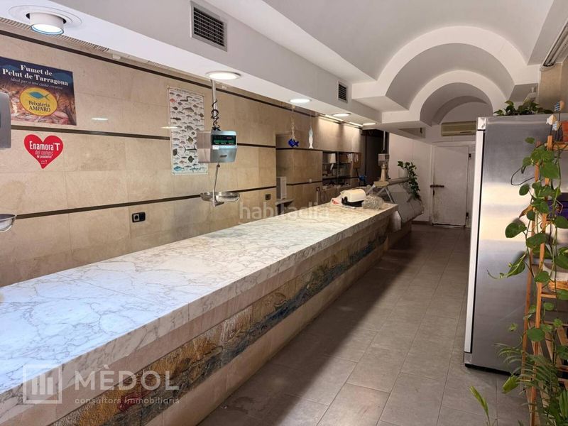 Foto 82e6a662-883f-43ef-9cd4-8a830a7dedf2. Local comercial a Part Alta Tarragona