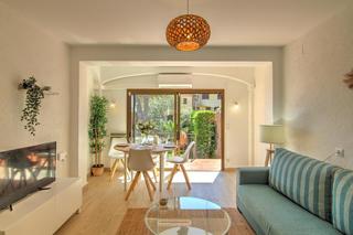 Maison jumelée à Londres 11. Casa adosada con jardín privado