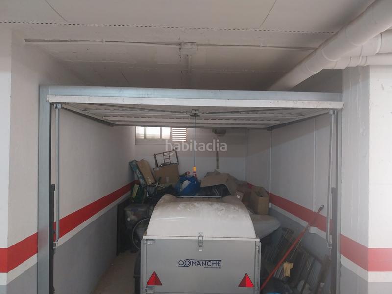 Foto 529fc8da-47fe-4ea1-a446-91526735ebc1. Aparcament cotxe a l´Estartit poble Estartit