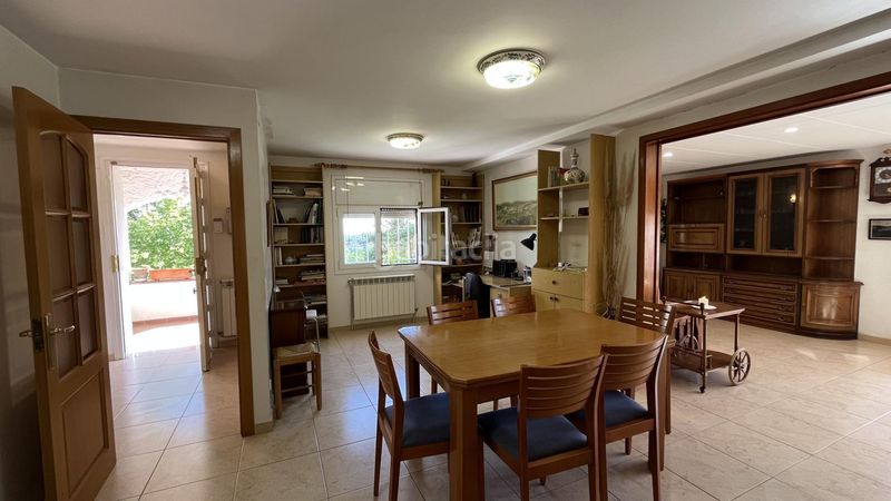 Foto edb4dd50-8fb5-4bef-9a55-bed89898ff55. Casa a Alpens