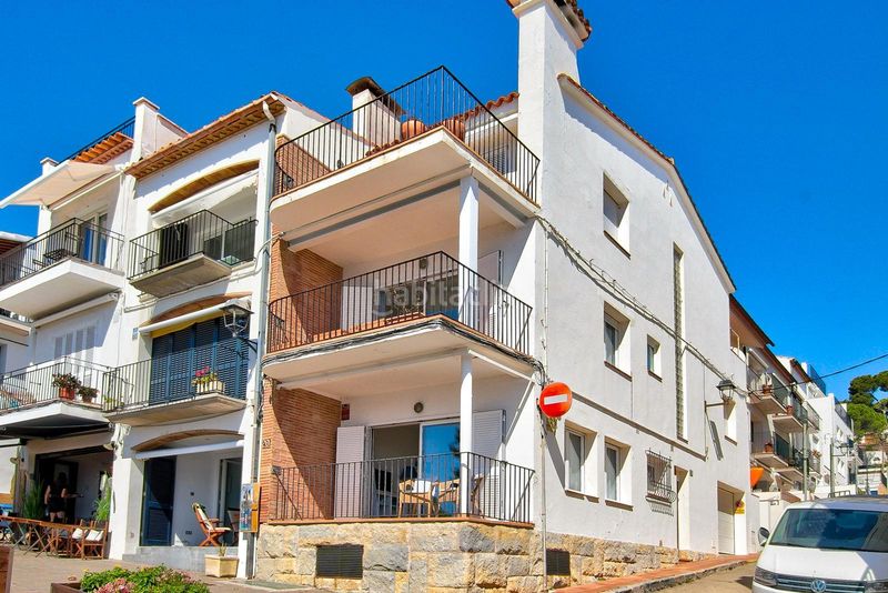 Foto 21b20ba1-d62b-4c12-a7fb-a3f935e76717. Semi detached house in Calella de Palafrugell