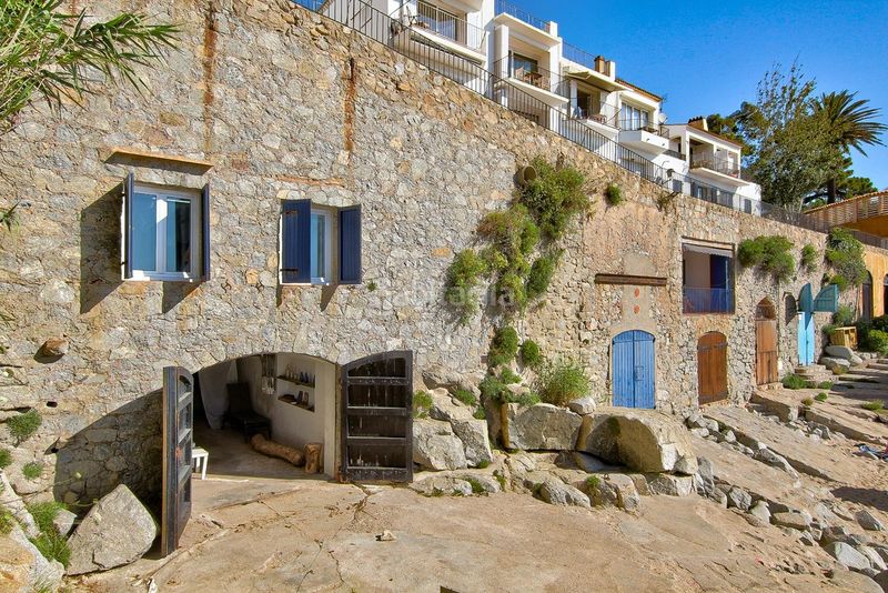 Foto 62daf709-14b2-4112-8a4a-4ca7016a8263. Semi detached house in Calella de Palafrugell