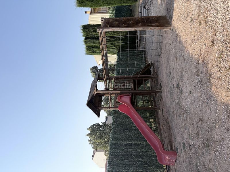 Foto 6551f544-477a-4115-9807-b035678a7b2c. Àtic amb calefacció aparcament a Llagostera
