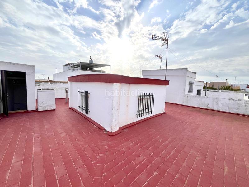 Foto 493d010c-3823-4933-8152-f29208f36e24. Haus in La Banda - Campo de Fútbol Chiclana de la Frontera