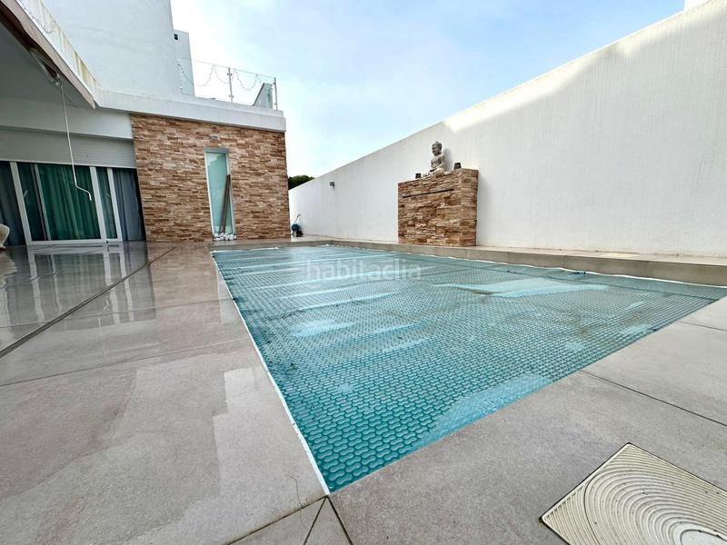 Foto 0a5dba57-919e-4dbe-8df3-274dd3e316aa. Chalet avec cheminée chauffage parking piscine dans Chiclana de la Frontera