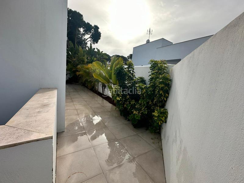 Foto 185e4276-2a7f-4586-8d6c-790deb71d6bd. Chalet avec cheminée chauffage parking piscine dans Chiclana de la Frontera