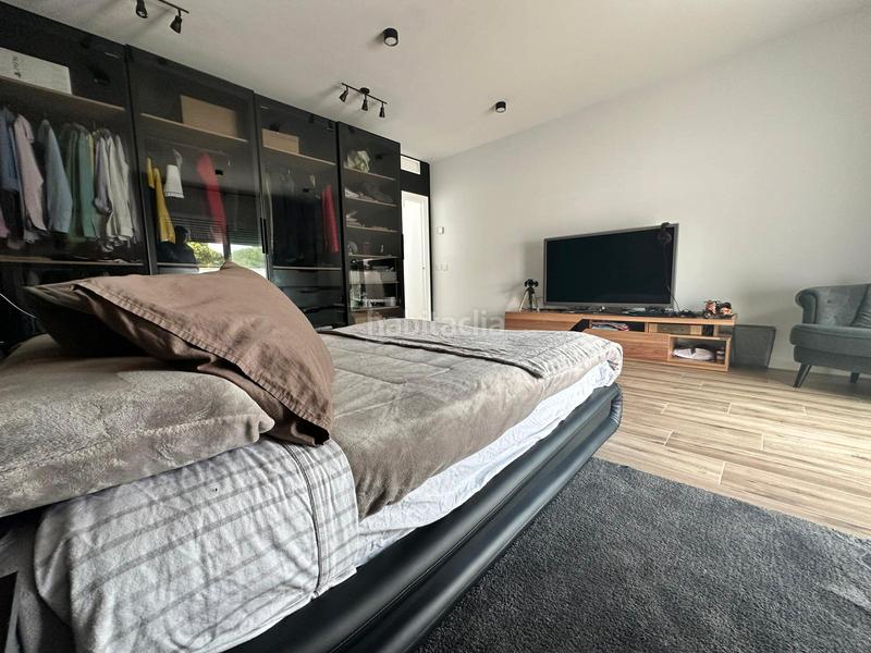 Foto 3c2ed507-21bd-4ac8-b4ad-a2cfdb355bde. Chalet avec cheminée chauffage parking piscine dans Chiclana de la Frontera