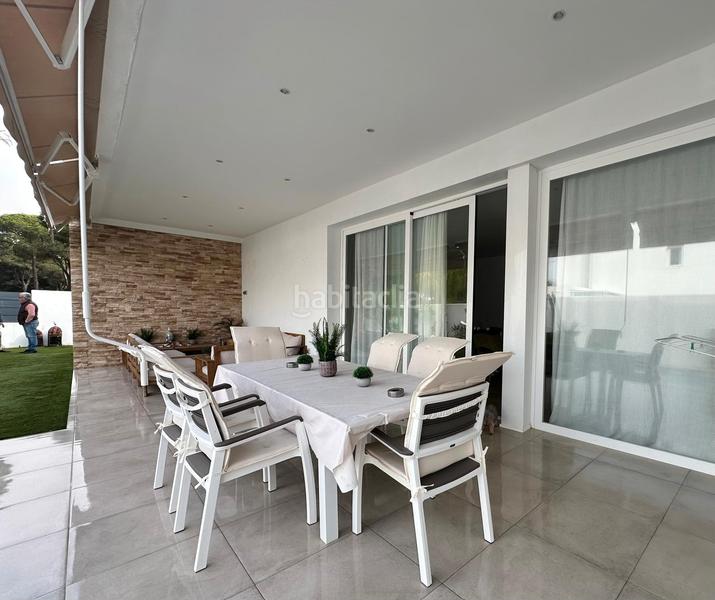 Foto e2197103-9546-4d24-89f7-8bb3f92b5701. Chalet avec cheminée chauffage parking piscine dans Chiclana de la Frontera