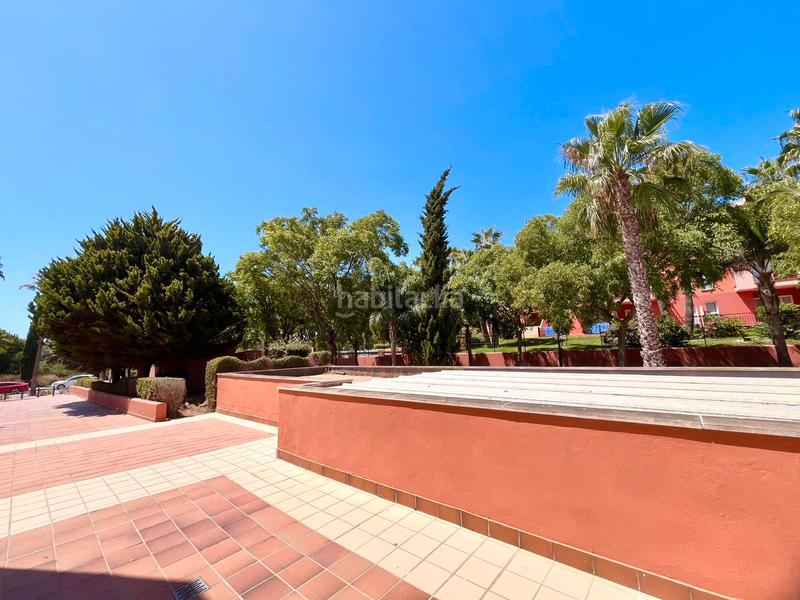 Foto 44ee8748-e20e-4961-96e4-cf401db20d95. Local comercial local en venta en Novo Sancti Petri en Chiclana de la Frontera