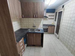 Appartement à Avinguda de matadepera 183. Amplia vivienda en venta, ubicación privilegiada en av. matadepe
