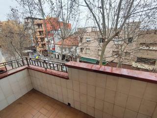 Etagenwohnung in Avinguda de matadepera 183. Amplia vivienda en venta, ubicación privilegiada en av. matadepe