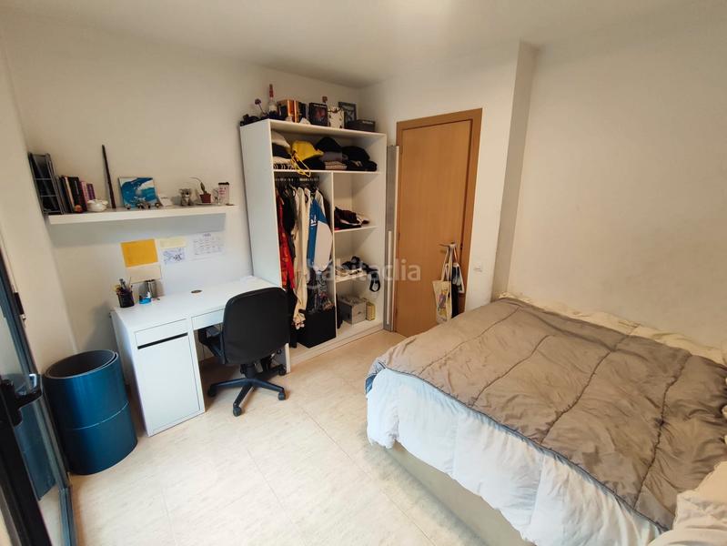 Foto 0cd1d3d1-4c7c-4e66-b9be-fd589da7f61b. Appartamento in carrer del pla dels ametllers 22 in Manresa