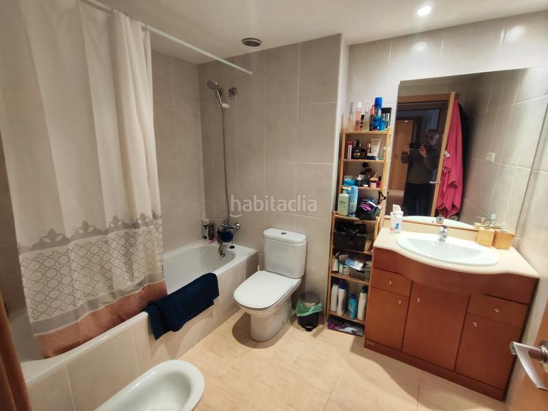 Foto 160a1b01-8bb2-4f15-bc74-4ecba69d379f. Appartamento in carrer del pla dels ametllers 22 in Manresa