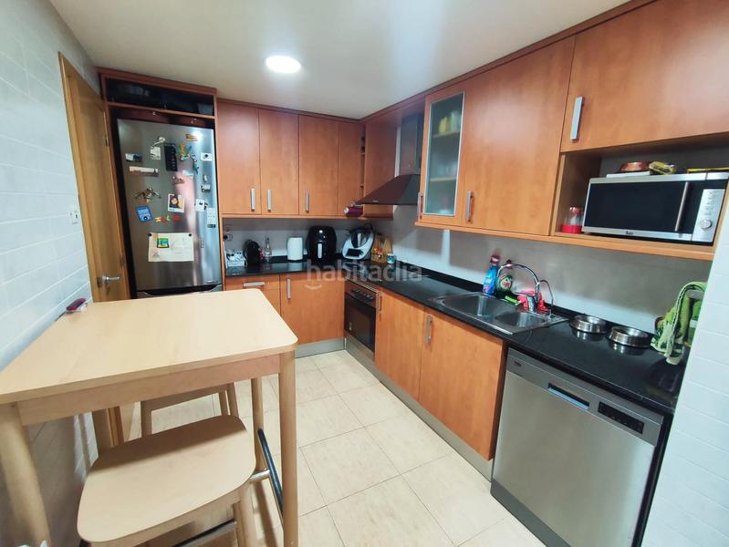 Foto 45a3fa6c-ae15-4954-81da-d9daef610d0b. Appartamento in carrer del pla dels ametllers 22 in Manresa