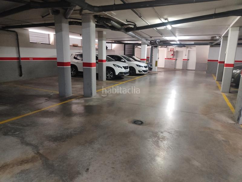 Foto a56a7ad7-5701-460e-b635-db586078c438. Appartamento in carrer del pla dels ametllers 22 in Manresa