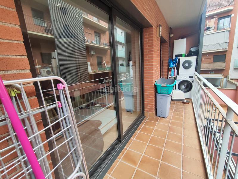 Foto b3b1b51e-d4c4-4f64-b147-ff6c8321011f. Appartamento in carrer del pla dels ametllers 22 in Manresa