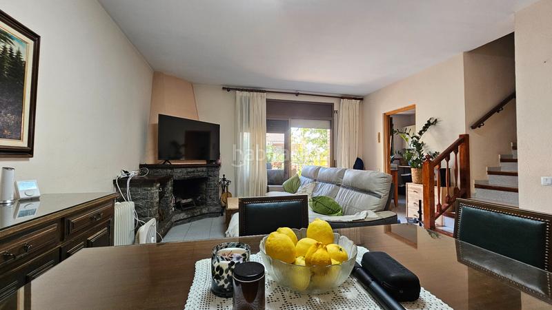 Foto cbfd0b83-8c95-4742-991f-e1e722dd9a0c. Casa adosada en carrer de joan sallent 30t ¡casa adosada con patio y garaje! en Sabadell