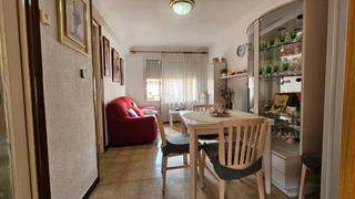 Flat in Plaça de ròmul 15. Excelente piso de 3 dormitorios