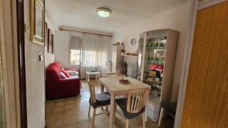 Flat in Plaça de ròmul 15. Excelente piso de 3 dormitorios