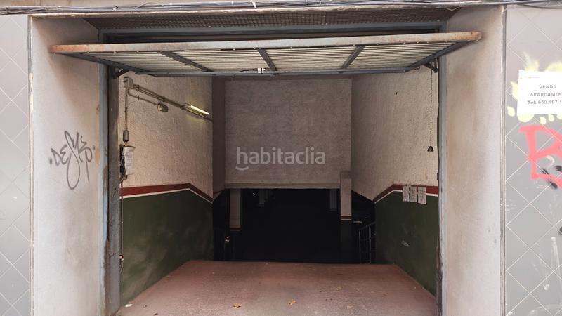 Foto 404068e0-72d3-4205-844a-52093fb2b61a. Aparcament cotxe a carrer de regàs 126 a Sol i Padrís - Sant Oleguer Sabadell