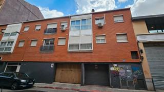 Aparcament cotxe a Carrer de regàs 126. Amplia plaza de parking