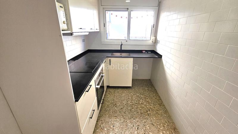 Foto 7ba8da88-a25e-4df4-880f-2a045ce70efc. Appartement dans carrer d'antonio vico 37 dans Can Rull Sabadell