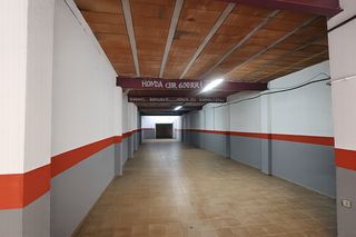 Local Comercial a Carrer d'antonio vico 37. Gran oportunidad de inversión