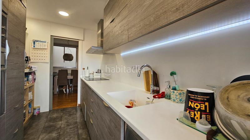 Foto b357e2f8-1461-4a84-be77-1893ad6db2f6. Duplex with heating in Sant Pere Nord Terrassa