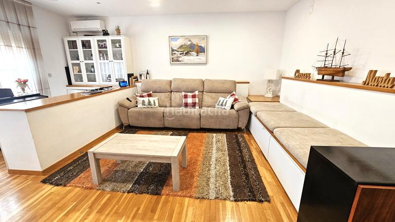 Foto f8648281-ea66-4fd2-b028-a1a1a239d6fc. Duplex with heating in Sant Pere Nord Terrassa