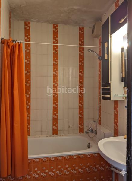 Foto c663c1a9-20fe-43a2-a64c-ed27635d14f4. Pis a carrer de les cosidores 6 a Espronceda Sabadell