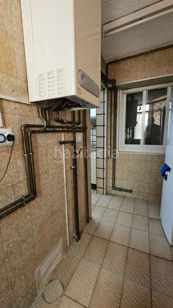 Foto f085d1e0-7460-4641-80d2-93d91e45459a. Pis amb calefacció a Creu Alta Sabadell