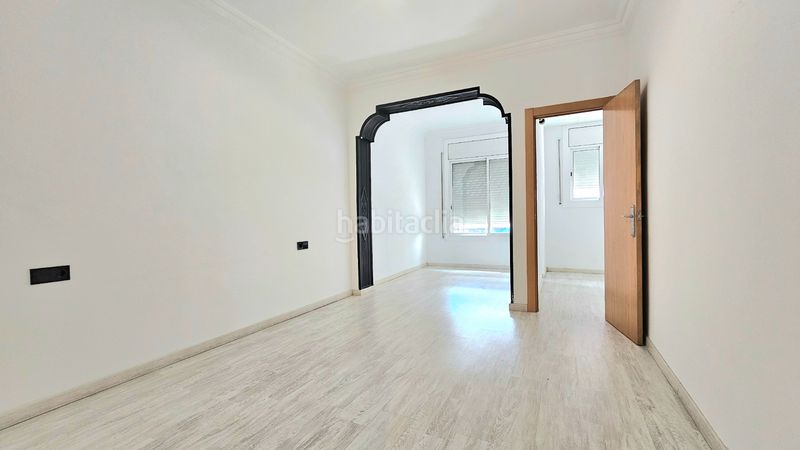 Foto 2b4ab9b2-f26a-418b-9946-a074d1656ff5. Casa amb calefacció aparcament a Gràcia Sabadell