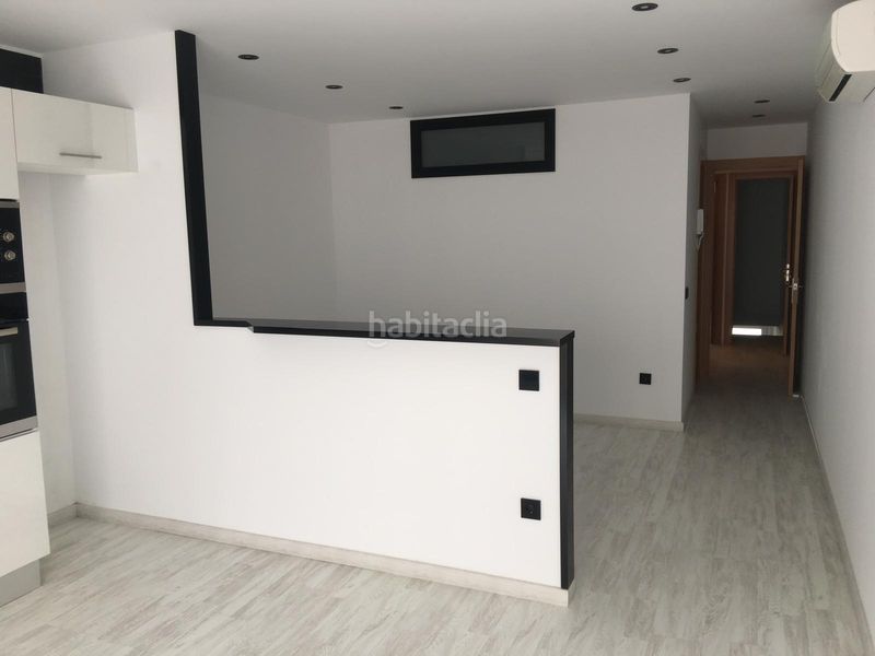 Foto 40091ec9-8528-4288-be5c-fc016de161ee. Casa amb calefacció aparcament a Gràcia Sabadell