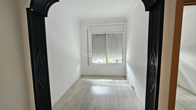 Foto 4d96a145-975d-449a-90cb-c57d53f8f157. Casa amb calefacció aparcament a Gràcia Sabadell