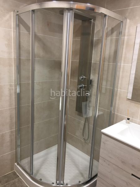 Foto 657b9c76-3fed-4bd5-80a5-f5a6e8ed150b. Casa amb calefacció aparcament a Gràcia Sabadell