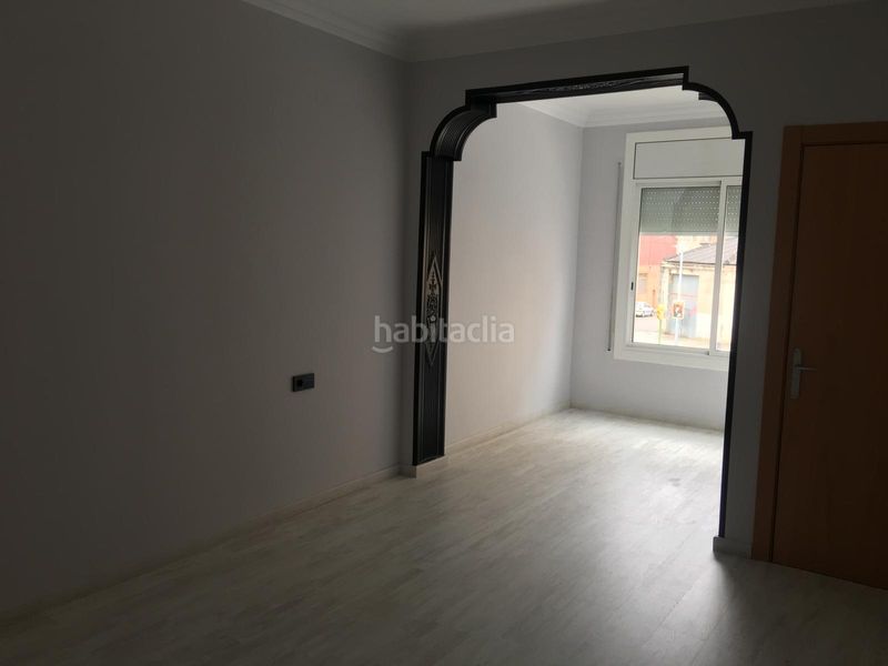 Foto 786a091d-492f-4c1e-bcec-1511946d29b8. Casa amb calefacció aparcament a Gràcia Sabadell