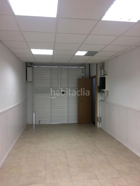 Foto 8a337a5f-724c-49aa-9523-cd31fdfd1876. Casa amb calefacció aparcament a Gràcia Sabadell