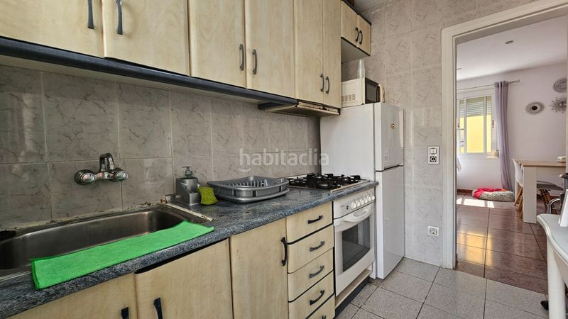 Foto ab705569-1864-4f3b-bff0-b3985a0206ad. Pis amb calefacció a Espronceda Sabadell