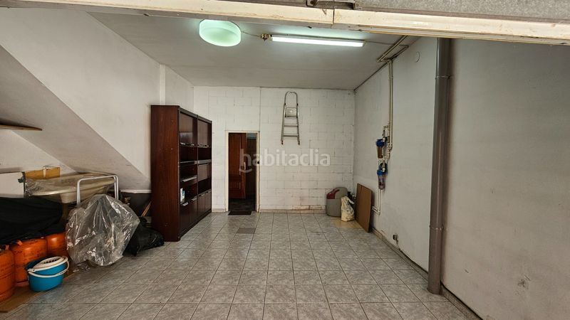 Foto c87edcab-919e-48a6-a414-3b7e2287bdf7. Casa adossada amb calefacció aparcament a Can Rull Sabadell