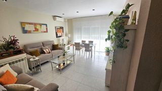 Affitto Casa bifamiliare in Creu Alta. Amplia casa en creu alta (sabadell)