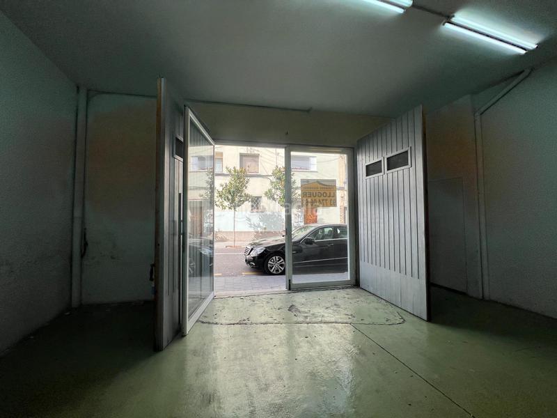Foto 80ff73f8-dd24-4d0e-b663-30bc0465b0de. Lloguer local comercial a Martorell