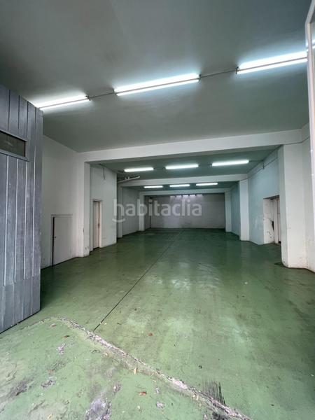 Foto 9d1ebf63-b737-4673-b668-0d9bb51b66a8. Lloguer local comercial a Martorell