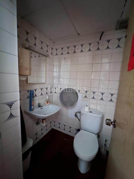 Foto 0d6c2b8f-4505-433e-9dd1-65466c274a7c. Local commercial dans Martorell