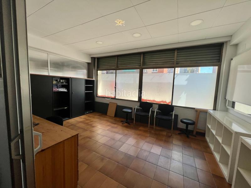 Foto 75911931-620a-4bd6-a3b8-ce810b774884. Local commercial dans Martorell